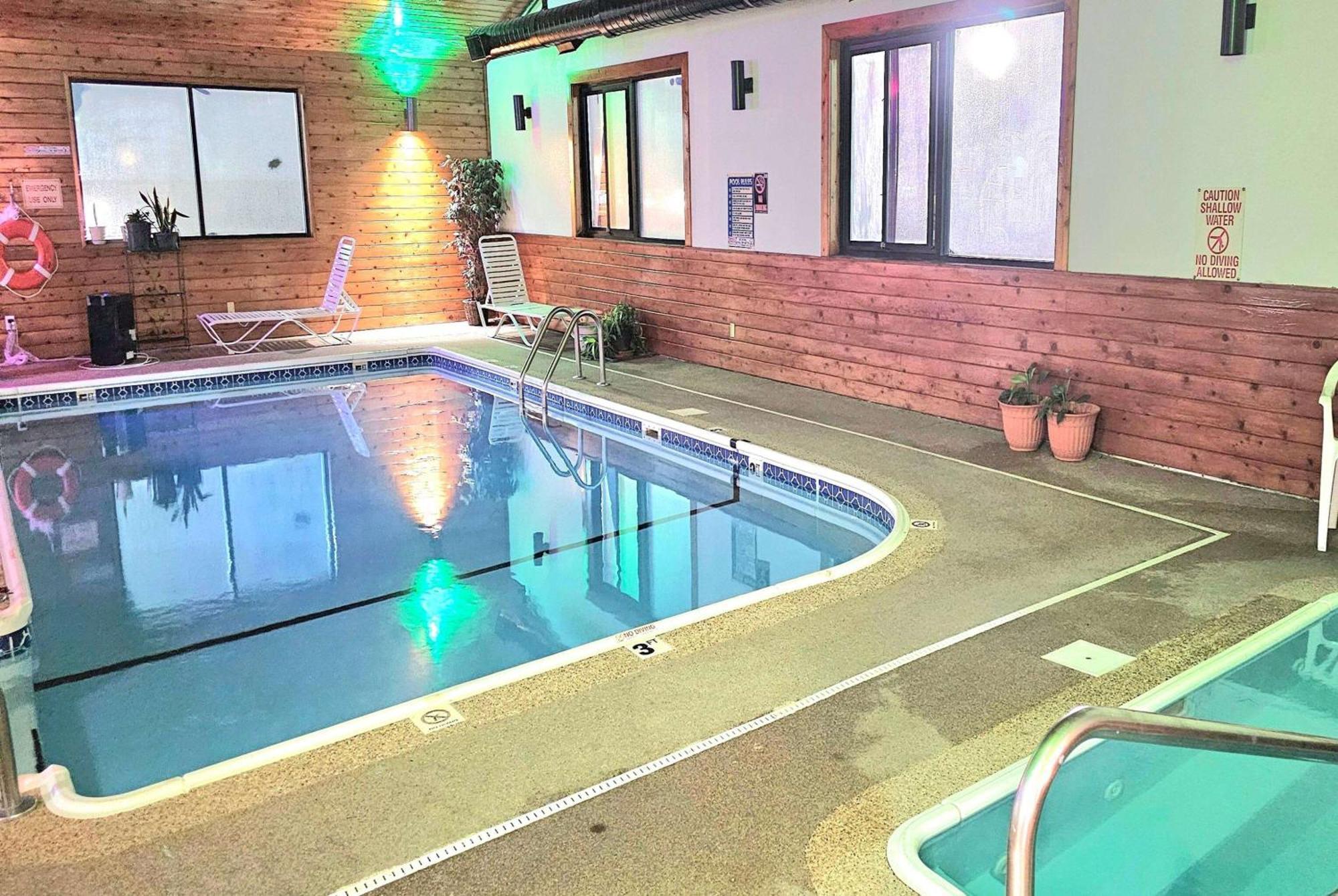 Days Inn By Wyndham Ozark Springfield Dış mekan fotoğraf